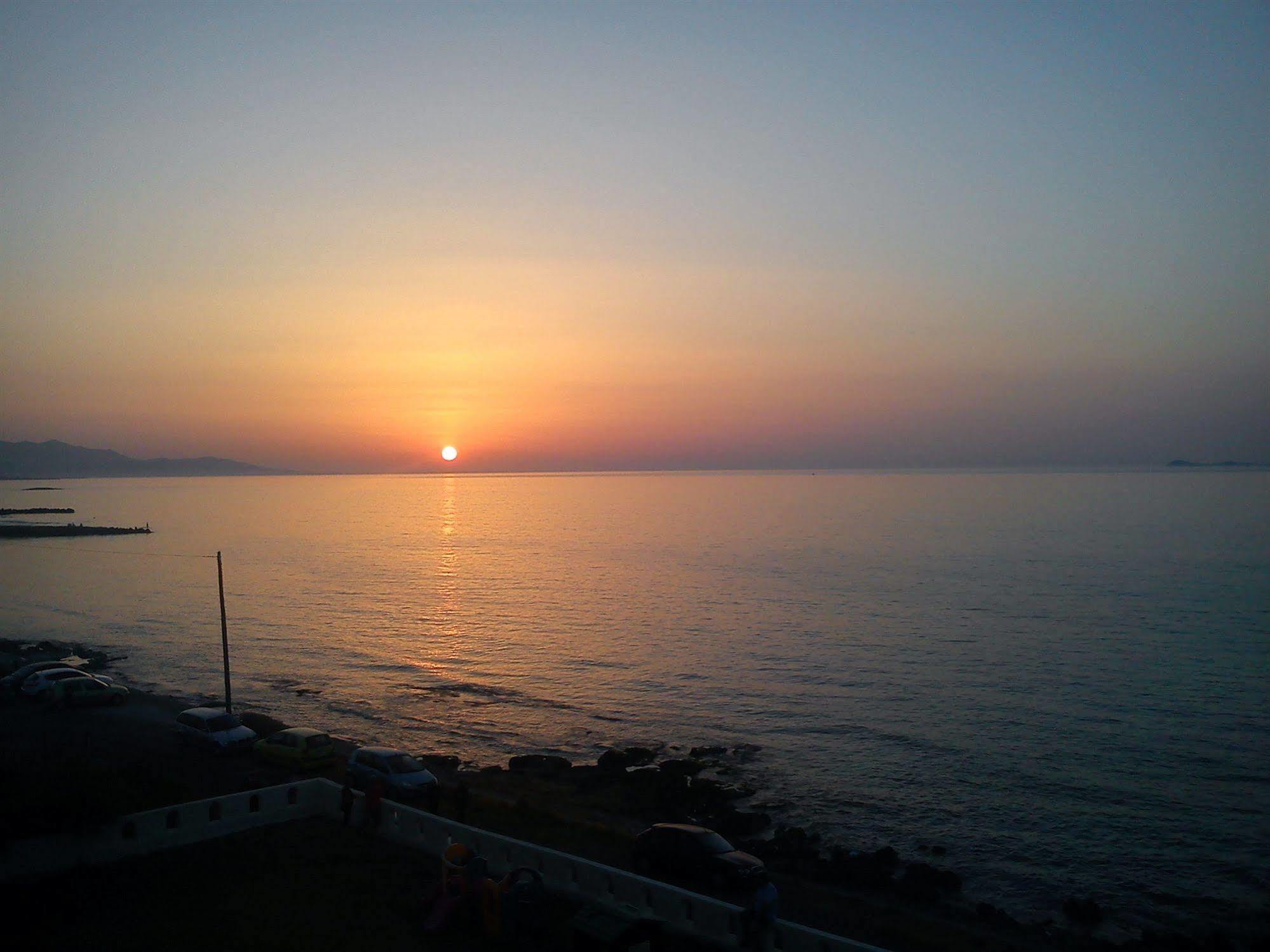 Themis Beach Hotel Kokkini Hani Exterior foto
